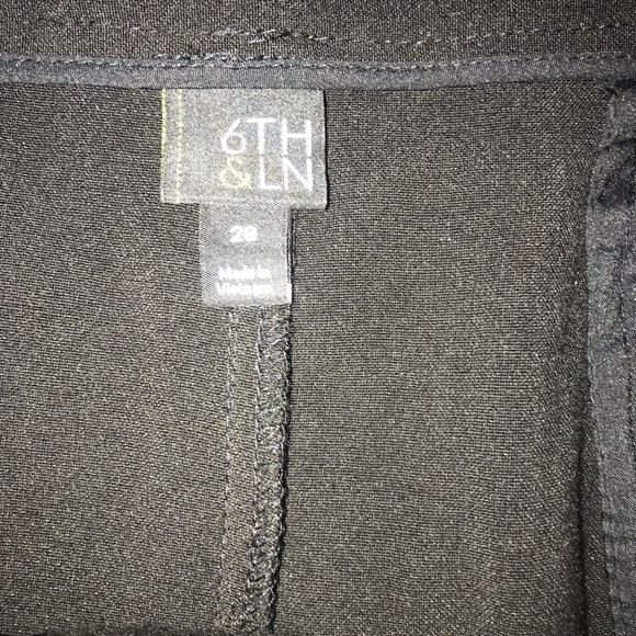 6th & Lane Black wide leg side stripe pant 28 - Picture 3 of 4